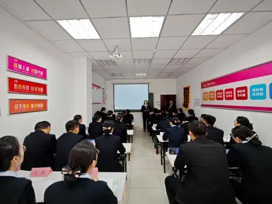 9abf2bcb8f030e9a4f96a12d5d81c990_compress